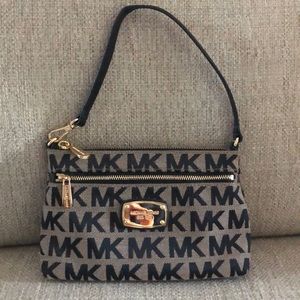 Michael Kors wristlet
